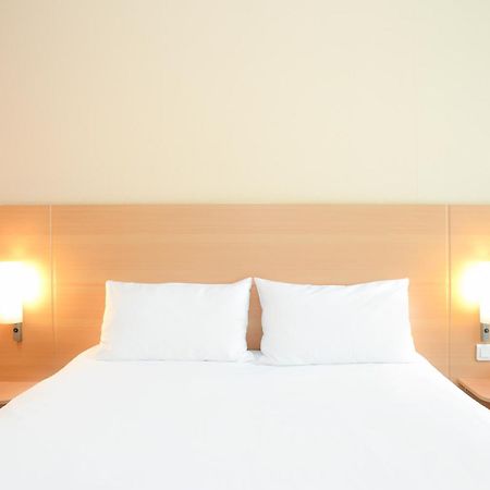 Ibis Kortrijk Centrum Dış mekan fotoğraf