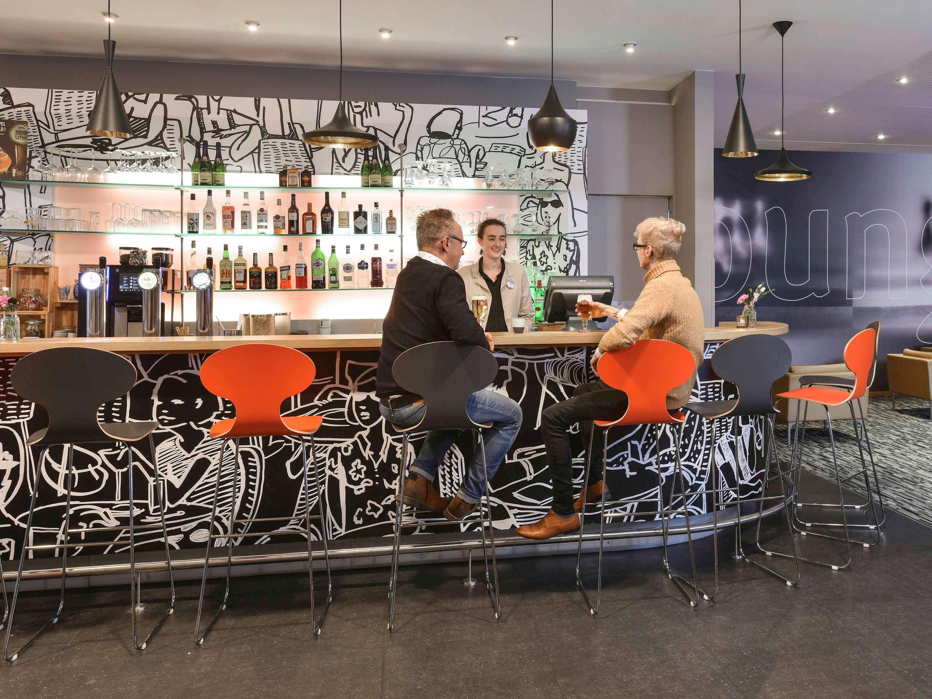 Ibis Kortrijk Centrum Dış mekan fotoğraf