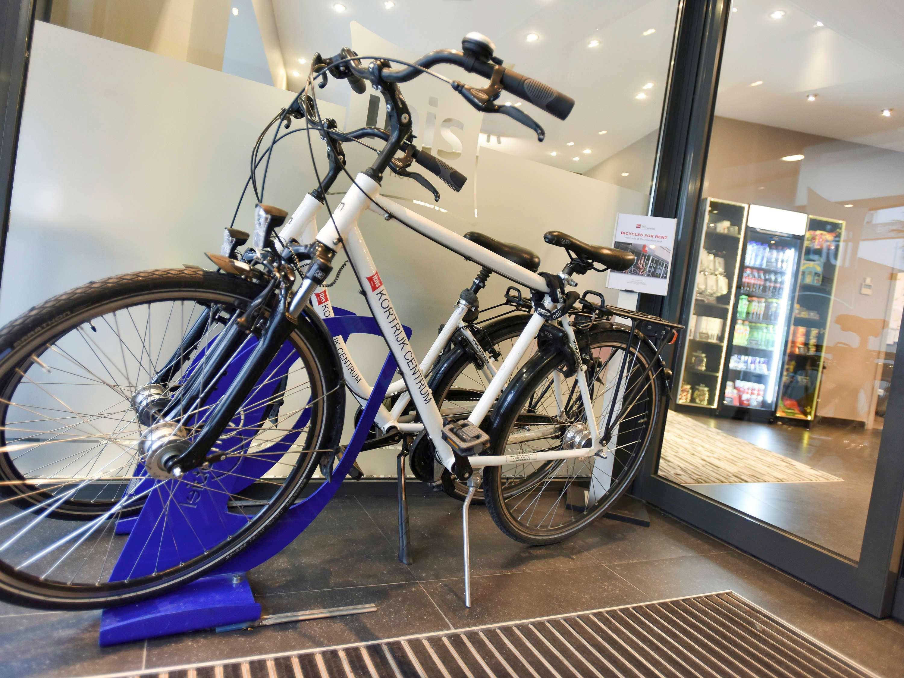 Ibis Kortrijk Centrum Dış mekan fotoğraf